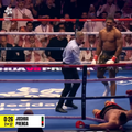 Anthony Joshua l-a făcut KO pe adversar în runda a 2-a // foto: captură YouTube @
DAZN Boxing