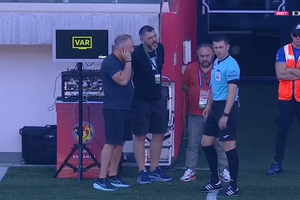 A început Sepsi - U Cluj, partida în care ambele formații joacă „acasă”