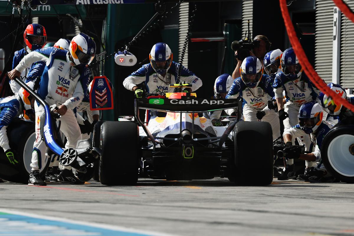 S-a trezit campionul! Lando Norris câștigă Marele Premiu al Ungariei, primul triumf McLaren în 2026