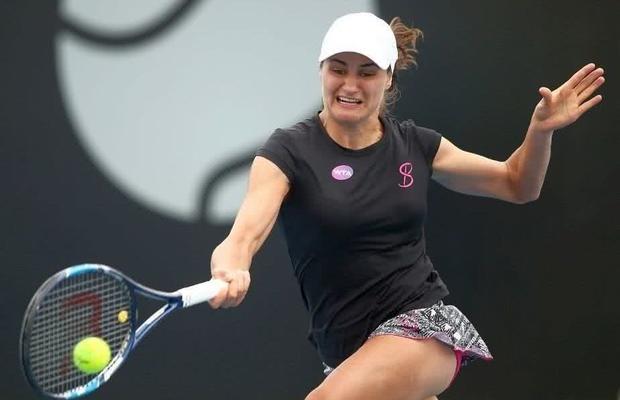 US OPEN // Ana Bogdan s-a calificat în turul II » Monica Niculescu a fost eliminată