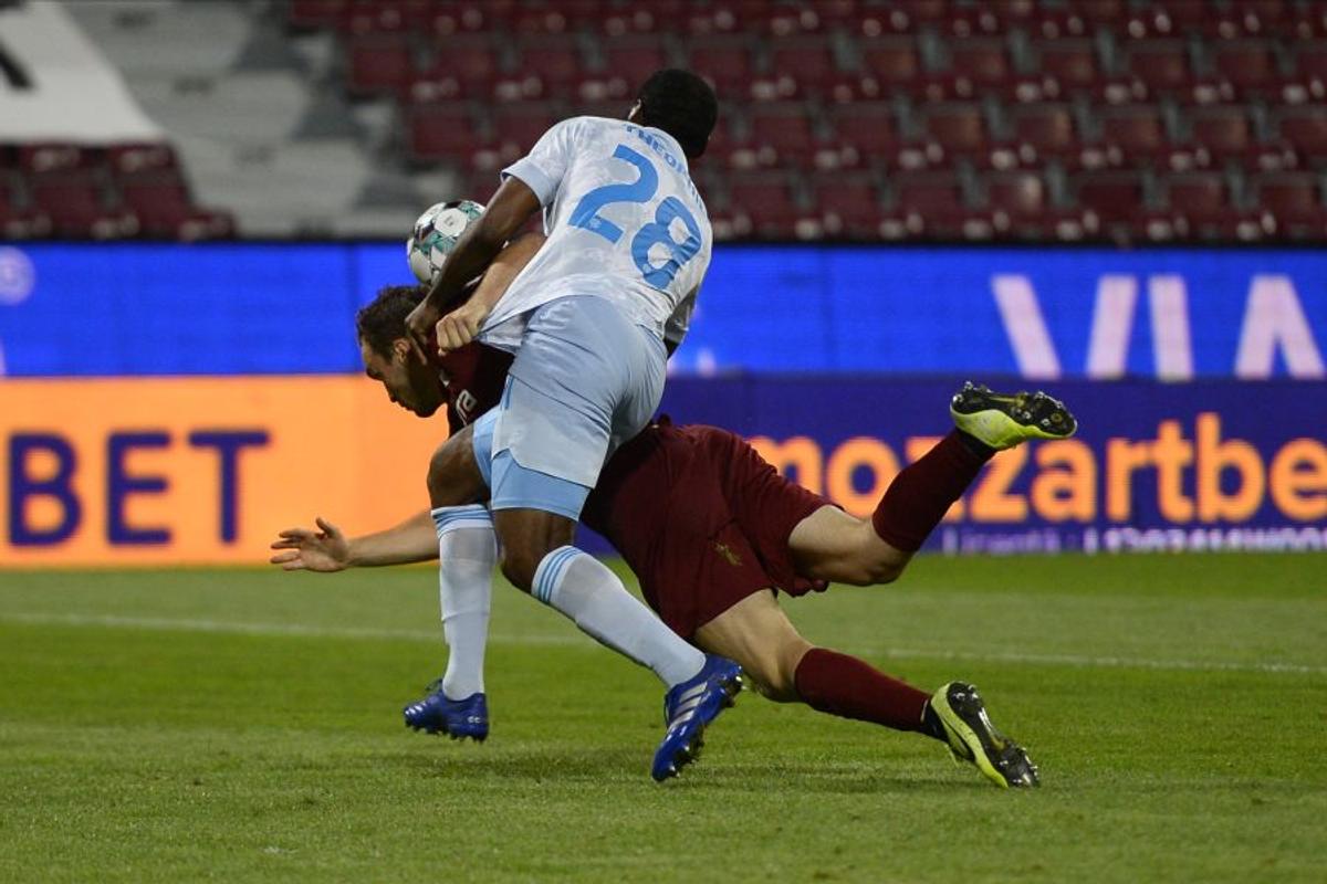 CFR Cluj - Dinamo Zagreb 2-2 (5-6 la penalty-uri). Mihai Stoica nu l-a iertat pe Bălgrădean! Ce a postat imediat după eliminarea campioanei din Liga Campionilor