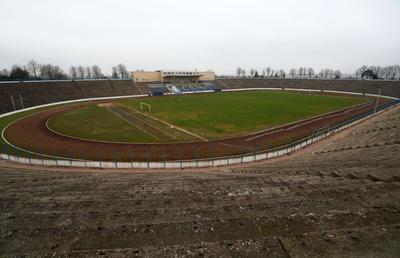 Proiect megalomanic în „Epoca de Aur” » Cum arată astăzi stadionul construit de comuniști la Medgidia