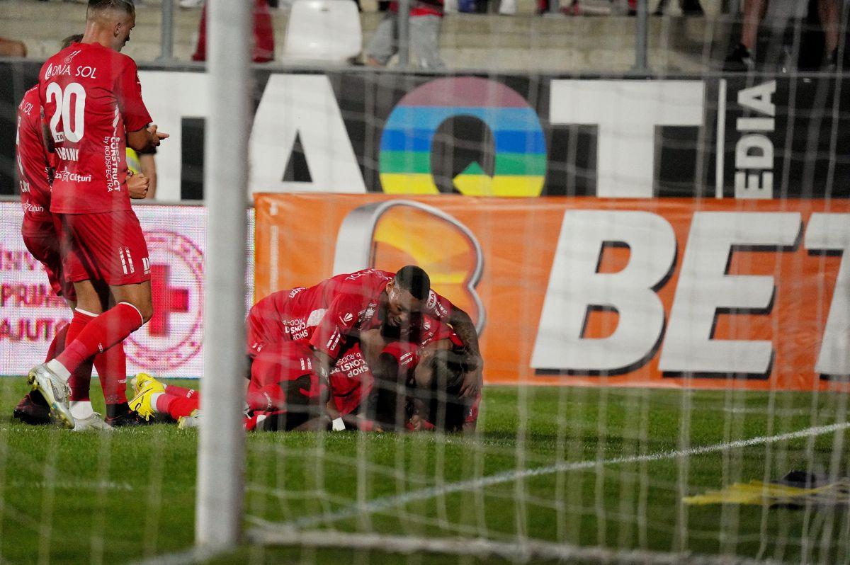 Criză la Craiova: Croitoru are 3 eșecuri în 4 etape! UTA urcă pe loc de play-off