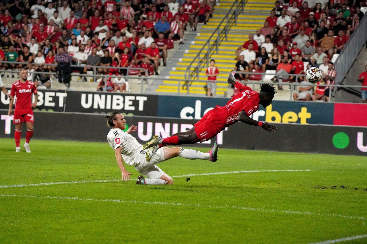 FOTO UTA Arad - FCU Craiova 26.08.2022