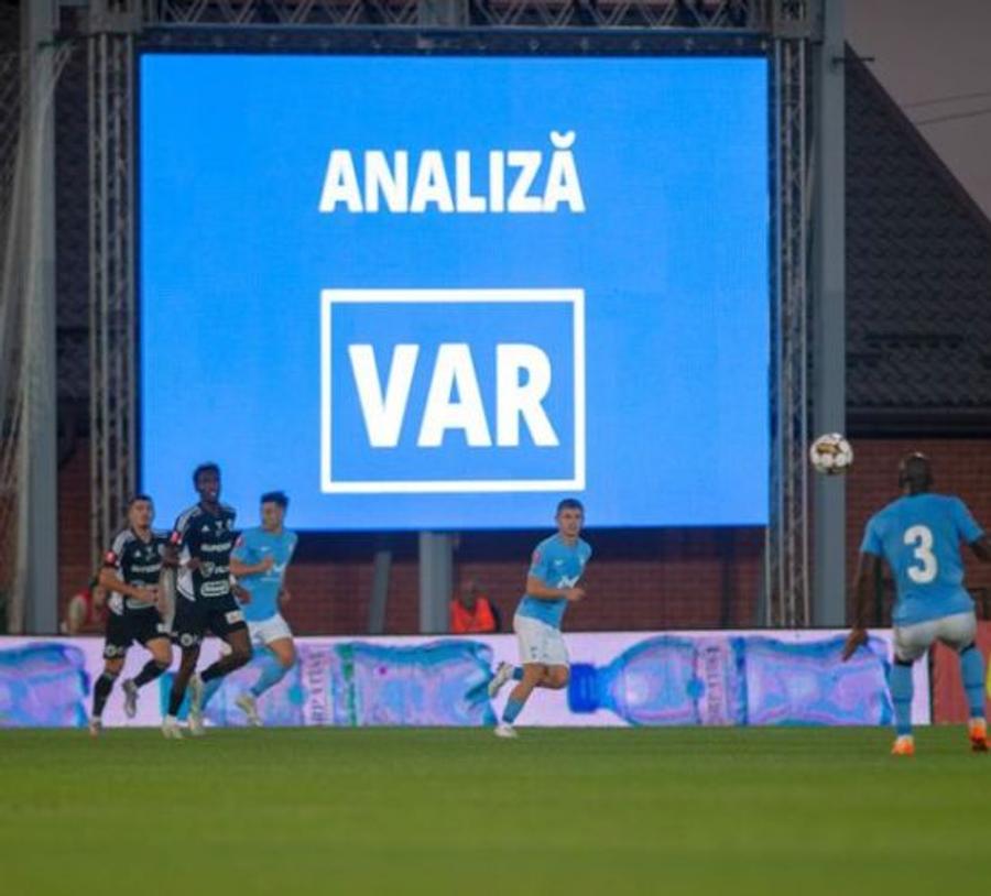 Avem VAR degeaba! Orlando Nicoară, la episodul #6 din podcastul „Profu' de Sport” » Dialog deschis despre drepturile TV din Liga 1 și despre tehnologia VAR: „Fotbalul nu poate fi gratis la nesfârșit. În câțiva ani se va ajunge la pay-per-view”