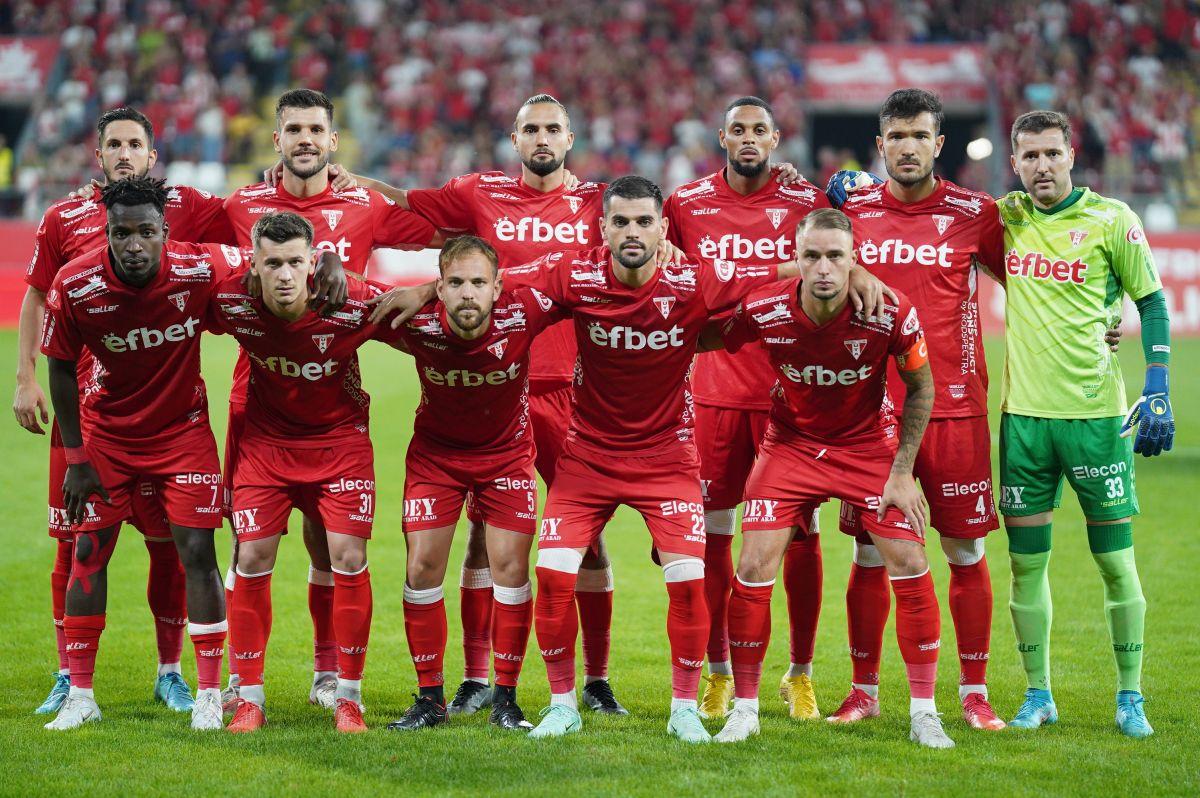 FOTO UTA Arad - FCU Craiova 26.08.2022