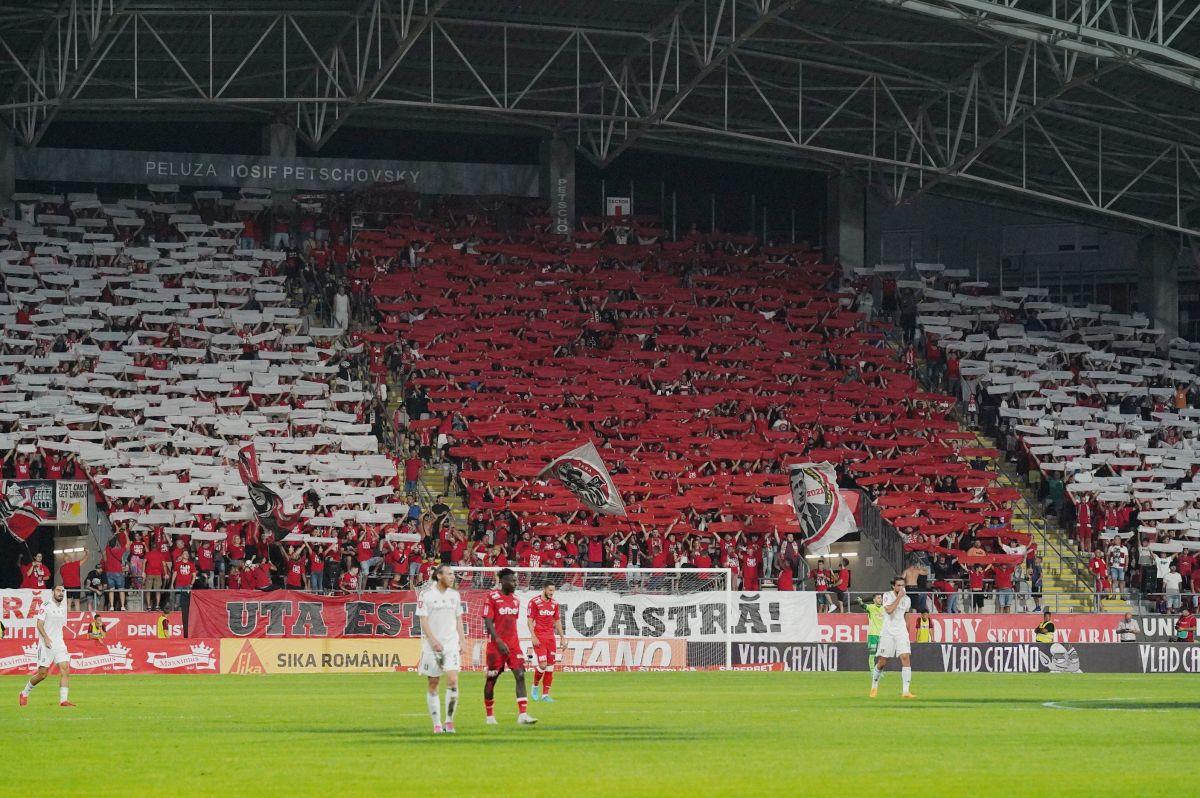 FOTO UTA Arad - FCU Craiova 26.08.2022