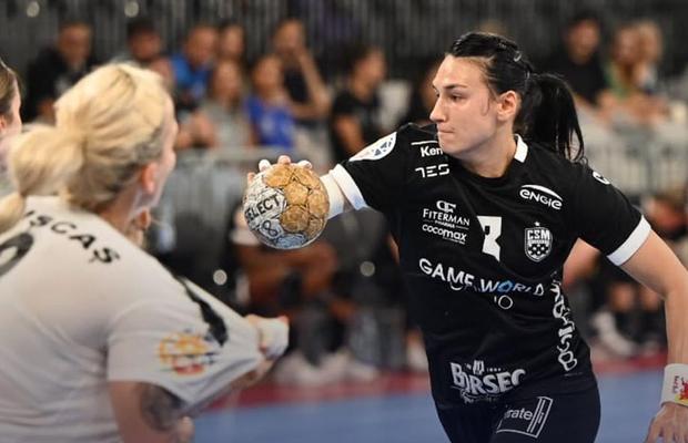 Supercupa României își cunoaște prima finalistă » CSM București, victorie autoritară în semifinala cu CSM Târgu Jiu!