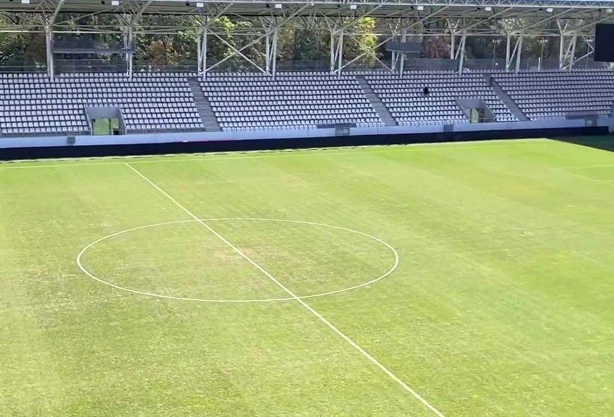Gazonul de pe „Arcul de Triumf”, un DEZASTRU » Cum arată suprafața de joc înainte de duelul sold out Dinamo - Petrolul