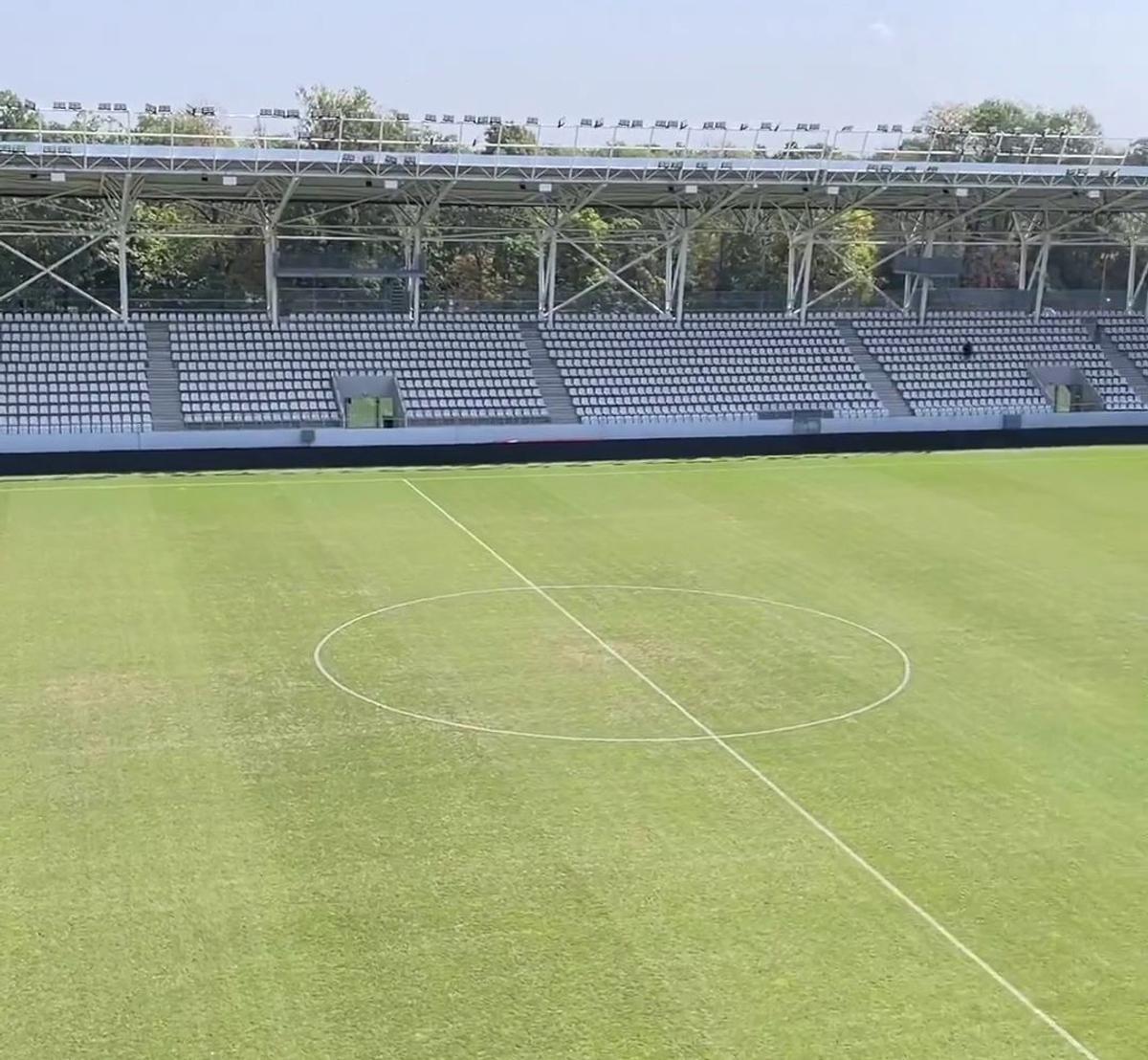 Gazonul de pe „Arcul de Triumf”, un DEZASTRU » Cum arată suprafața de joc înainte de duelul sold out Dinamo - Petrolul
