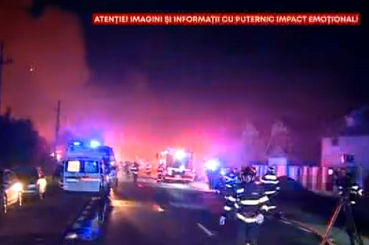 Explozii puternice urmate de incendiu la Crevedia, în Dâmbovița / FOTO: Capturi @TVR