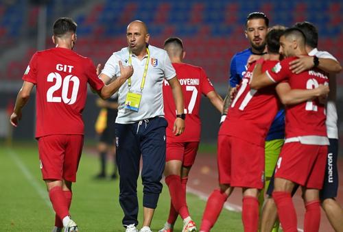 Antrenorul Chindiei Târgoviște, Vasile Miriuță (54 de ani), a analizat victoria obținută de formația dâmbovițeană, scor 2-0, contra celor de la FC Argeș, în runda cu numărul 4 din Liga 2.