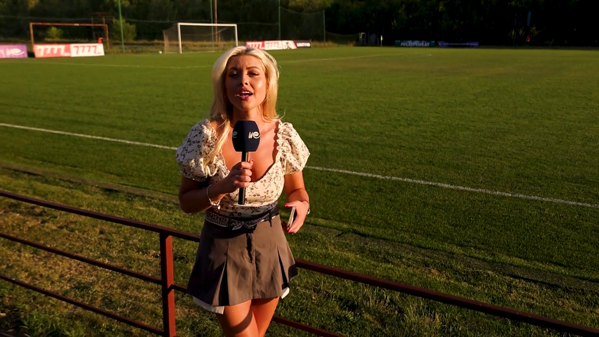 Adriana este noul „transfer” al emisiunii Federației de Fotbal: „Privire de viperă? Eu văd altceva”