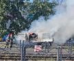 O mașină a luat foc lângă stadionul Ghencea