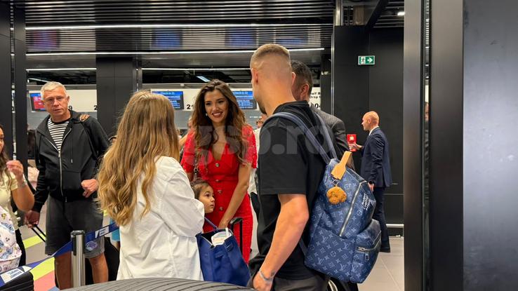 Daniel Bîrligea (26 de ani) s-a îmbarcat în avionul care-l va duce în Italia, la noua lui echipă, Frosinone. Foto: Andrei Crăițoiu (GSP.RO)