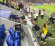 Scene scandaloase în Liga Campionilor » Guendouzi i-a provocat pe fani și a pornit o bătaie ca în filme