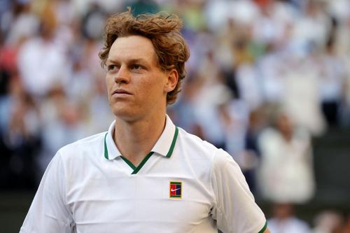 Jannik Sinner nu are voie să se antreneze nici în următoarele săptămâni // foto: Imago