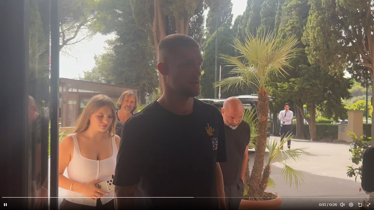 Daniel Bîrligea a ajuns în Italia, la vizita medicală de la Frosinone » Primele imagini