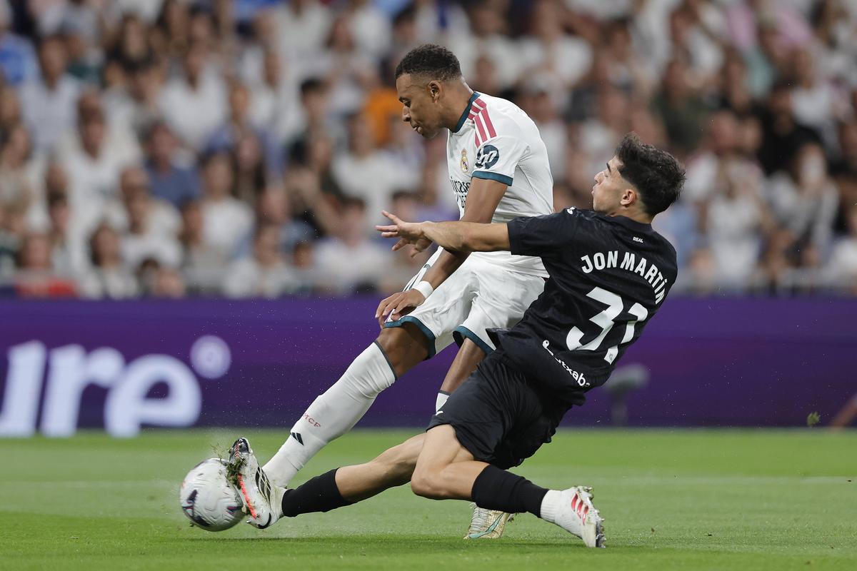 Real Madrid - Real Sociedad, debutul lui Mourinho pe Bernabeu