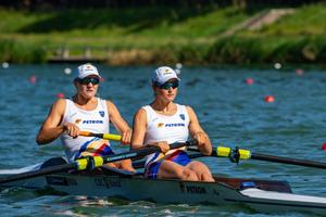 Trei bărci ale României sunt azi în luptă pentru calificarea în finale la Campionatele Mondiale de canotaj