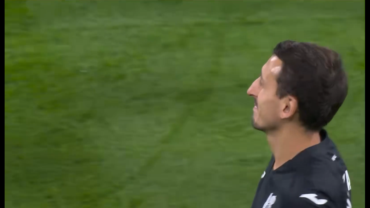 Marc Cucurella și Mikel Oyarzabal, omagiați împreună înainte de Real Madrid - Real Sociedad