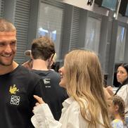 Daniel Bîrligea (26 de ani) s-a îmbarcat în avionul care-l va duce în Italia, la noua lui echipă, Frosinone. Foto: Andrei Crăițoiu (GSP.RO)