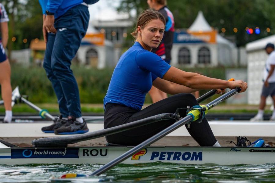 Bianca Ifteni la CM de la Amsterdam Foto: FR Canotaj/Balint Czucz Trei bărci ale României sunt azi în luptă pentru calificarea în finale la Campionatele Mondiale de canotaj