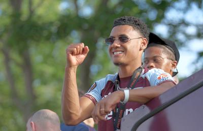 Pe cine aduce Aston Villa în locul lui Ollie Watkins