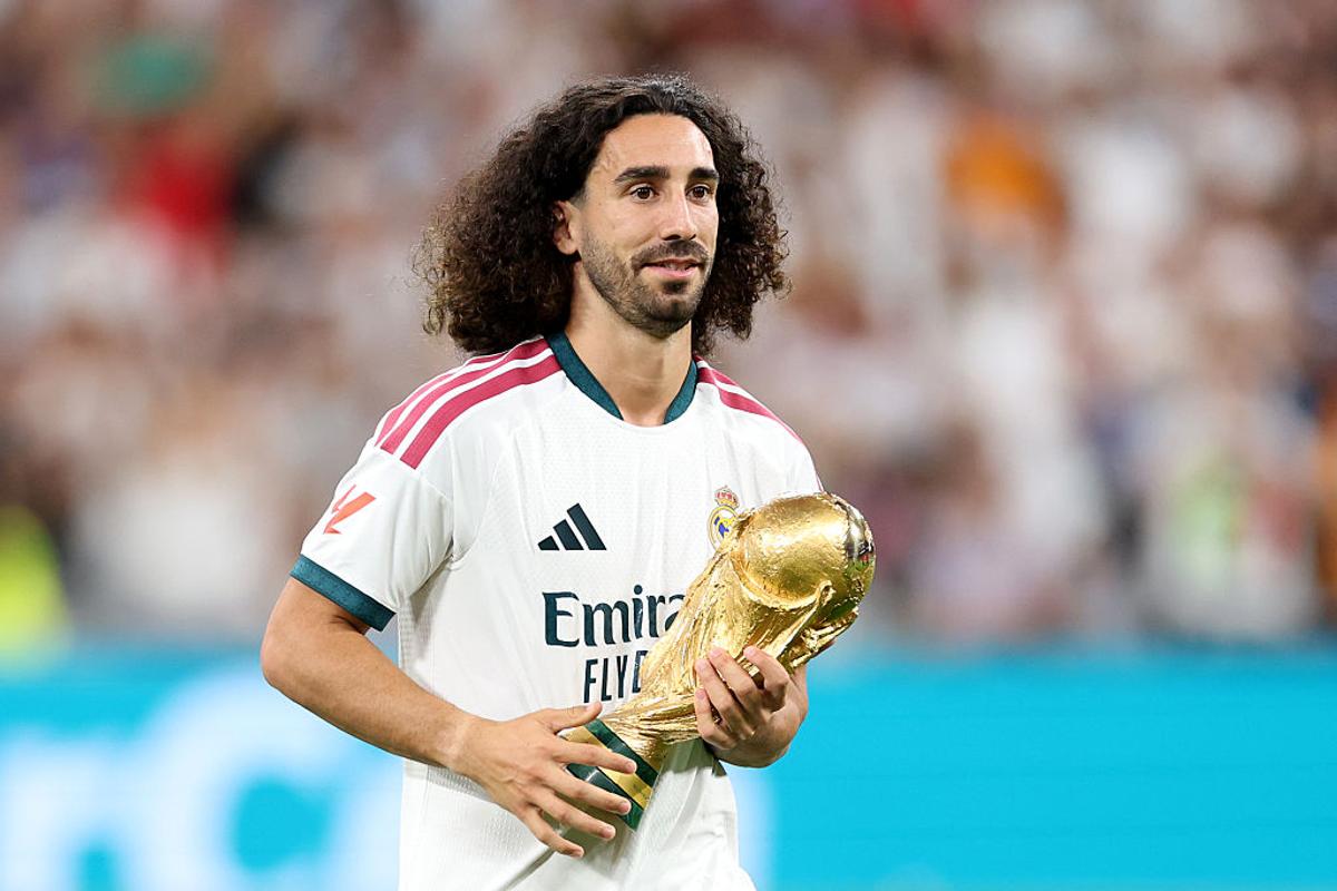 Marc Cucurella și Mikel Oyarzabal, omagiați împreună înainte de Real Madrid - Real Sociedad