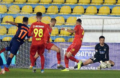 METALOGLOBUS - FCSB 0-2 // Două motive pentru care Vintilă se teme de Academica Clinceni: „Nu suntem obișnuiți cu asta”