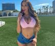 GALERIE FOTO Răvășitoarea Lyna! E înnebunită după ședințele foto și fitness