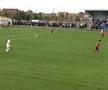 FOTO Au uitat de protocol: zeci de oameni în tribune la Comuna Recea - Rapid! Înghesuială și la gardul stadionului