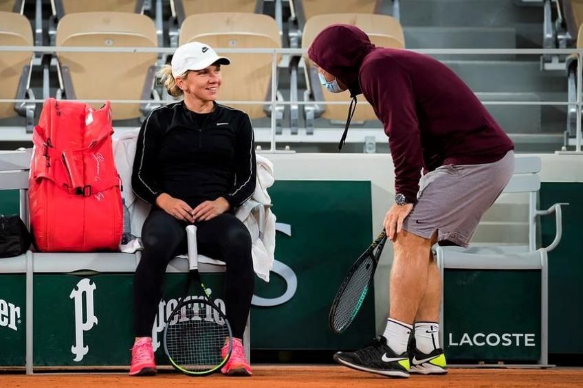 Simona Halep și Artemon Apostu  Efremov la antrenament Foto Jimmie48