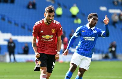 Incredibil! Arbitrul a fluierat sfârșitul meciului, apoi a dat penalty cu VAR și Manchester United a câștigat!