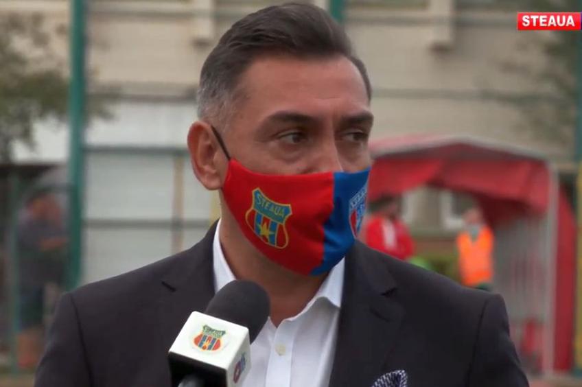 Ilie Dumitrescu, la stadionul Ghencea // foto: captură Youtube @ Steaua TV