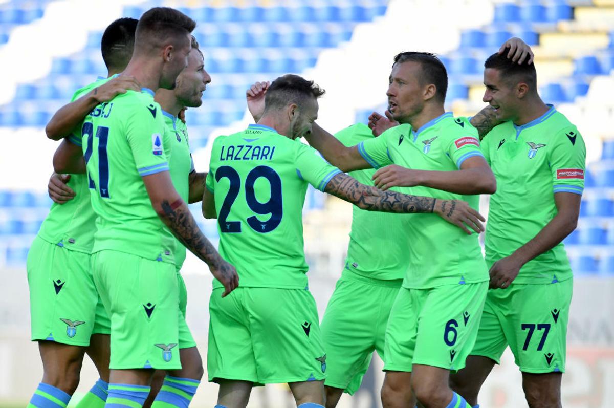 Cagliari - Lazio 0-2. FOTO + VIDEO » Răzvan Marin a pierdut duelul cu Ștefan Radu! A luat primul galben în Serie A