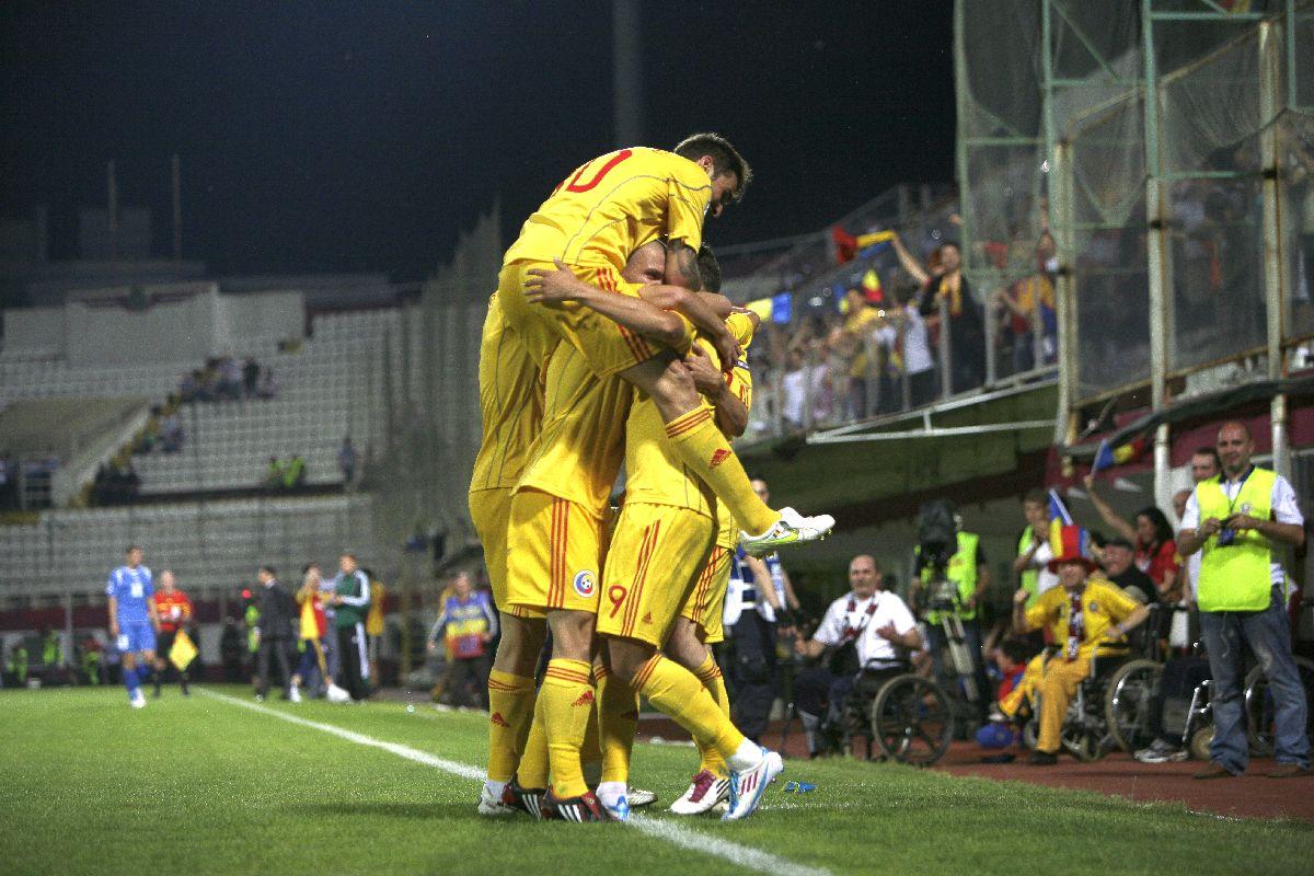 România - Bosnia, atunci și acum » Imagini memorabile din Bănie, de la duelul din 2003: „Mutu a «divorțat» de ghinion”
