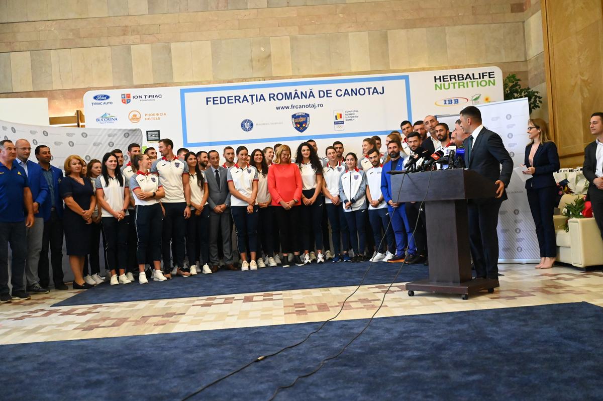 Campioană olimpică, mondială și europeană, Simona Radiș respinge comparația cu David Popovici: „Sunt mai mult de atât”