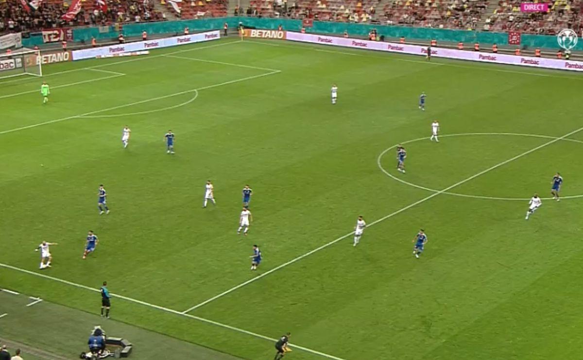 Fault Gurău asupra lui Abdallah în Dinamo - FCU Craiova
