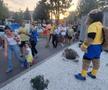 Cozile surprinse în afara stadionului / foto: Raed Krishan