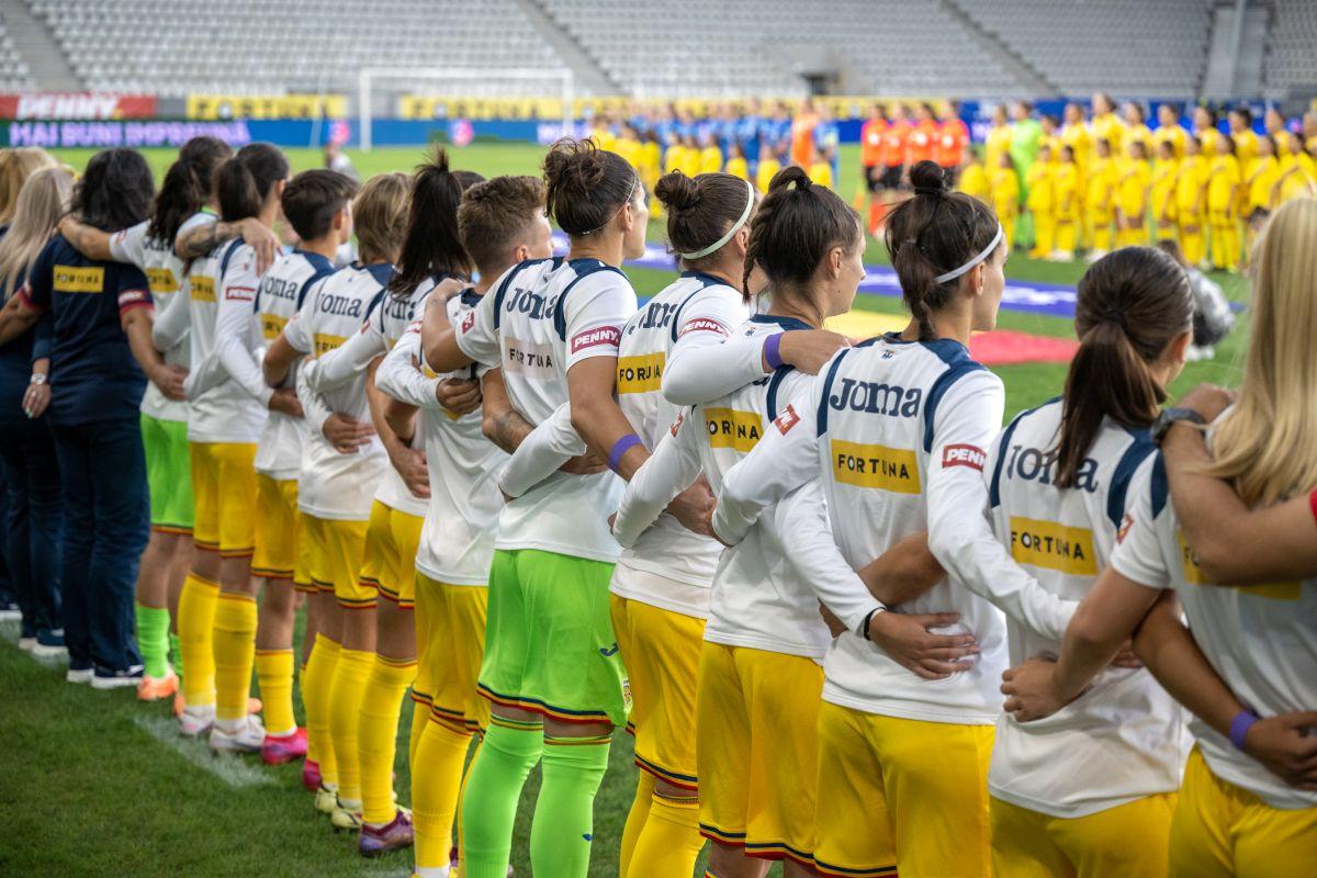 Prezent la meciul naționalei feminine, are un mesaj puternic: „Ce ciudat e să mergi pe un stadion unde nimeni nu înjură și nu îsi varsă frustrările. Tot respectul pentru aceste doamne!”