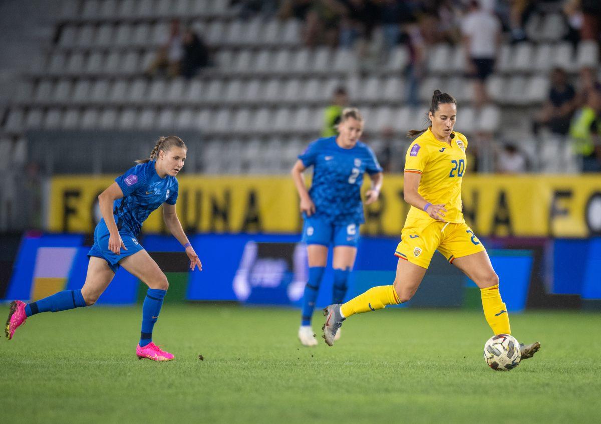 Prezent la meciul naționalei feminine, are un mesaj puternic: „Ce ciudat e să mergi pe un stadion unde nimeni nu înjură și nu îsi varsă frustrările. Tot respectul pentru aceste doamne!”