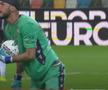 Răzvan Sava (Udinese) apără lovitura de la 11 metri executată de venezueleanul Ernesto Torregrossa, în minutul 84 al meciului cu Salernitana (3-1) din Coppa Italia / Foto: captură TV