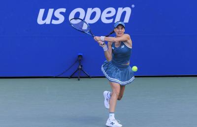 Sorana Cîrstea, a treia înfrângere a anului în fața Karolinei Muchova! Românca a fost eliminată de la Beijing