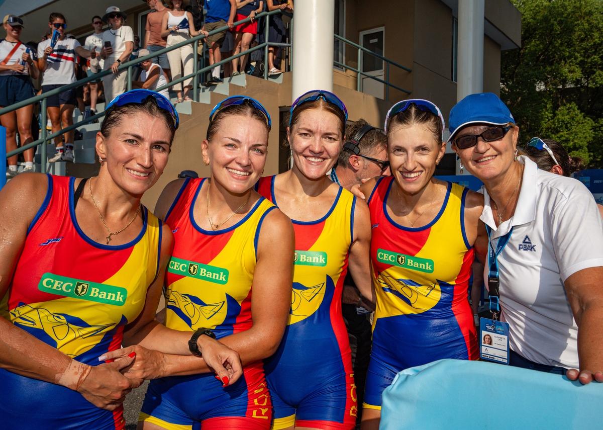 4 rame feminin - argint la CM canotaj