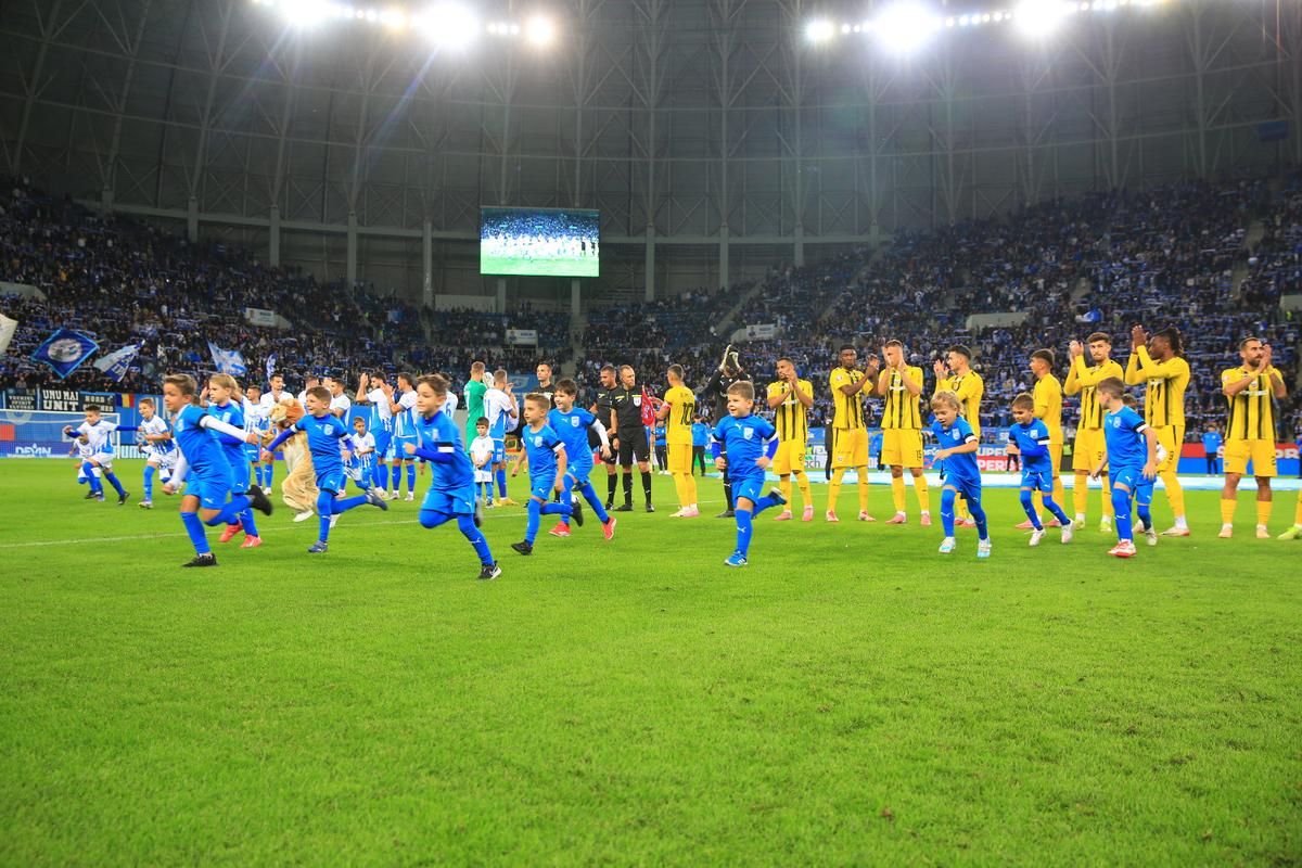 Universitatea Craiova - Dinamo, derby cu 4 reușite pe „Oblemenco” » GOL DECISIV în minutul 90! Clasamentul ACUM