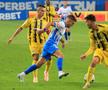 Imagini din meci Craiova - Dinamo, etapa #11 // foto: Ionuț Iordache (GSP)