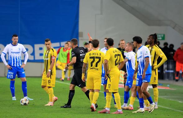 Scandal IMENS în Craiova - Dinamo! ELIMINARE controversată în derby: s-au lovit reciproc