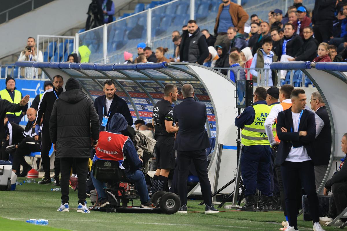 Eliminare Nicușor Bancu în Craiova - Dinamo
