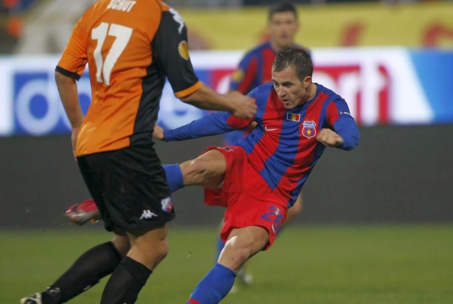 Bogdan Stancu, jucând pentru FCSB în Europa League/ foto: Cristi Preda (GSP) Bogdan Stancu, intervenție rară, după ce Miculescu l-a egalat » Dur cu FCSB: „Foarte slabă în acest sezon”